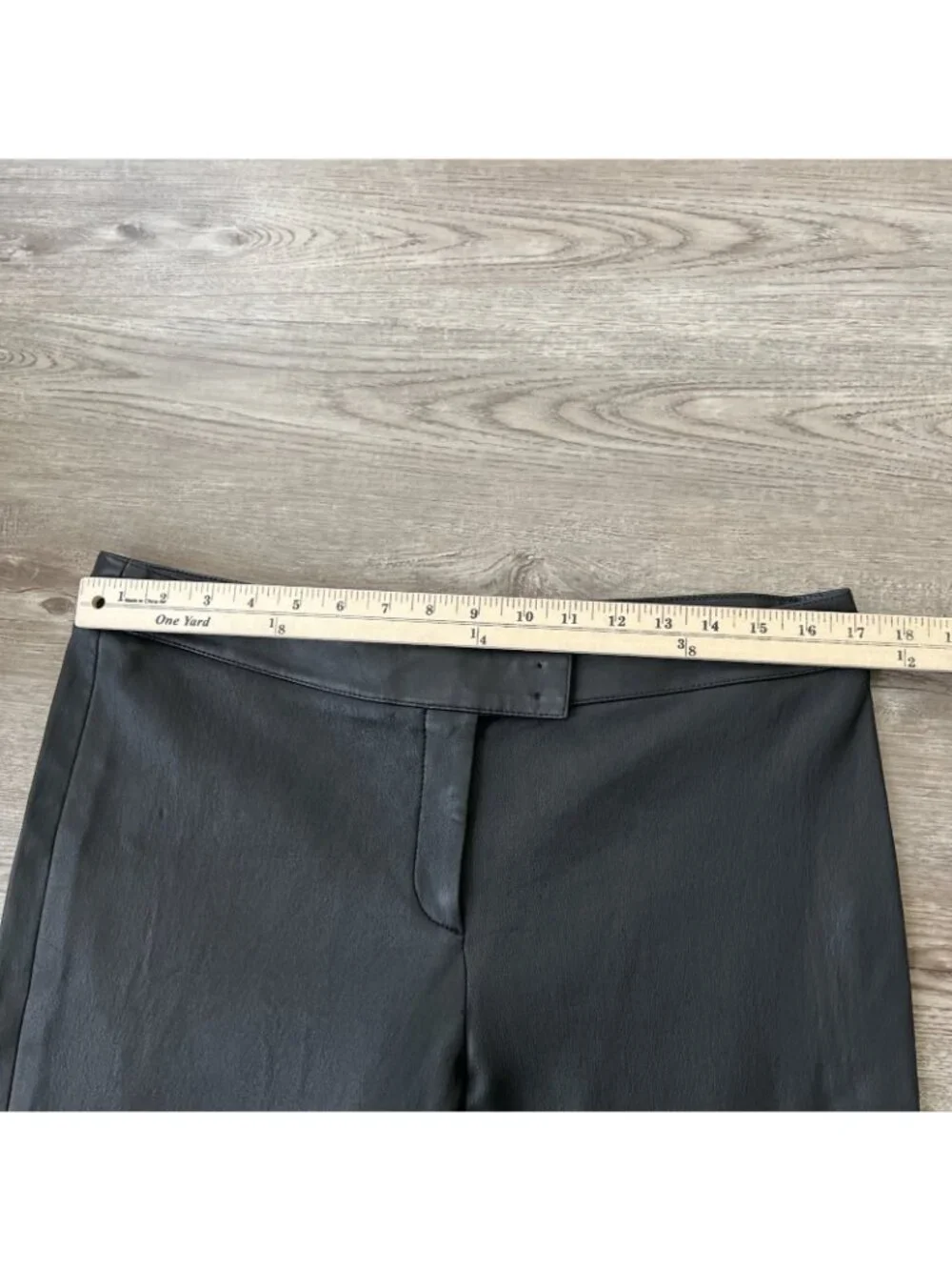 Akris Punto‎ Fancy Lambskin Nappa Leather Front Fitted Pants Womens US 10 Black